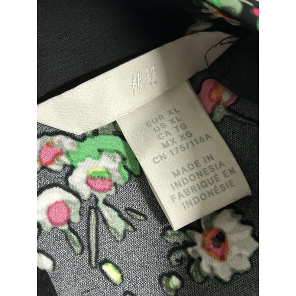 H&M Defined Shoulder Crew-Neck Long Sleeve Multicolor Black Floral  XL Fairy - Picture 6 of 8